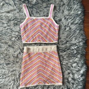 Forever 21 Pink and White Square Neck Sleeveless set Cochet